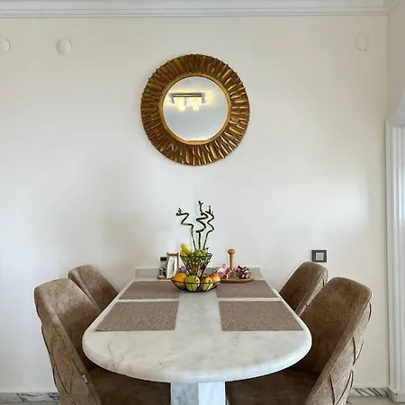 Уютные Апартаменты В Euro Residence *